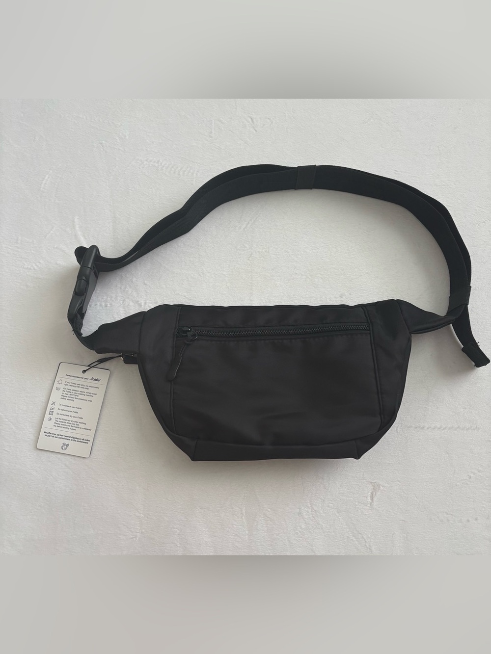 The Foldie Crossbody Black RFID Anti Theft Bag NWT - Picture 2 of 12